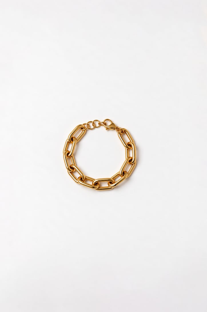 Triangle heavy curb chain bracelet