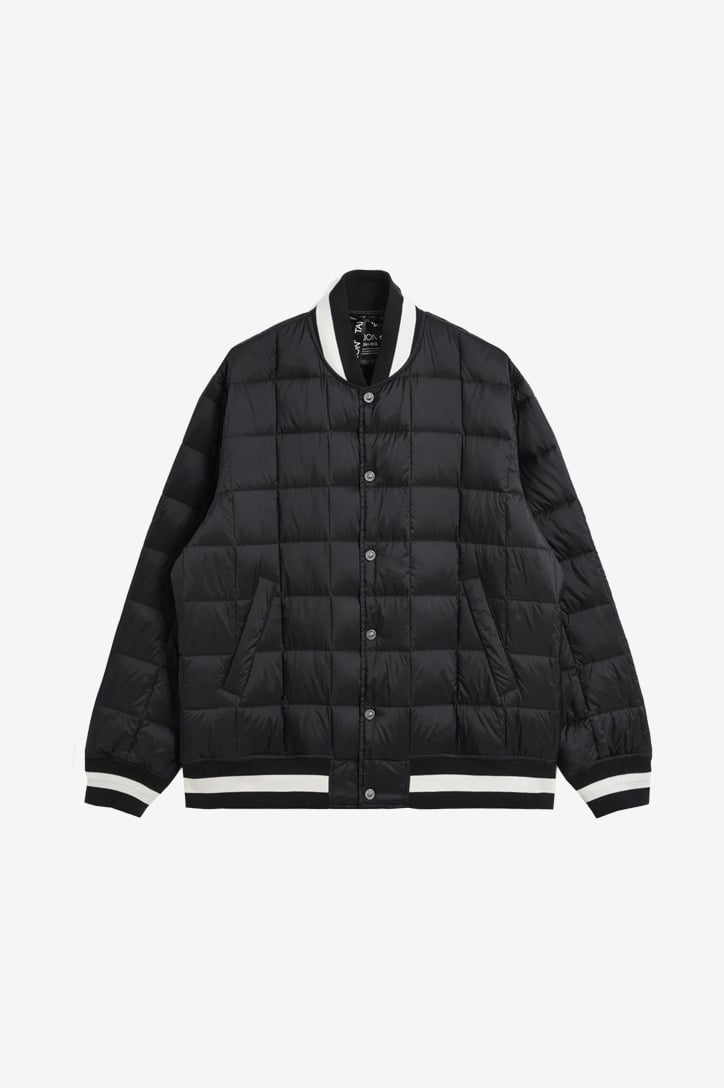 Taion stadium down jacket black